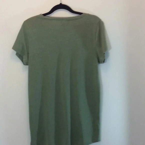 DC Comics Army Green & Gold Wonder Woman T-Shirt - Picture 4 of 8